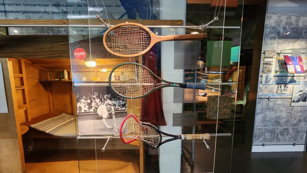 Vizită la Muzeul Jocurilor Olimpice » Își întâmpină vizitatorii cu un exponat spectaculos