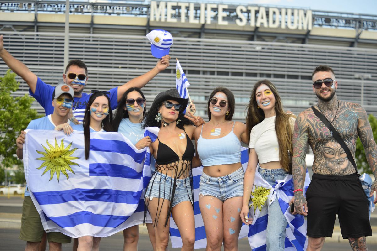 Fanii din Uruguay fac spectacol la Copa America
