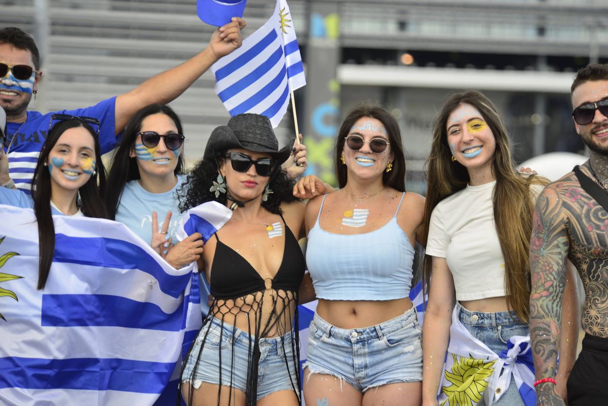Fanii din Uruguay fac spectacol la Copa America