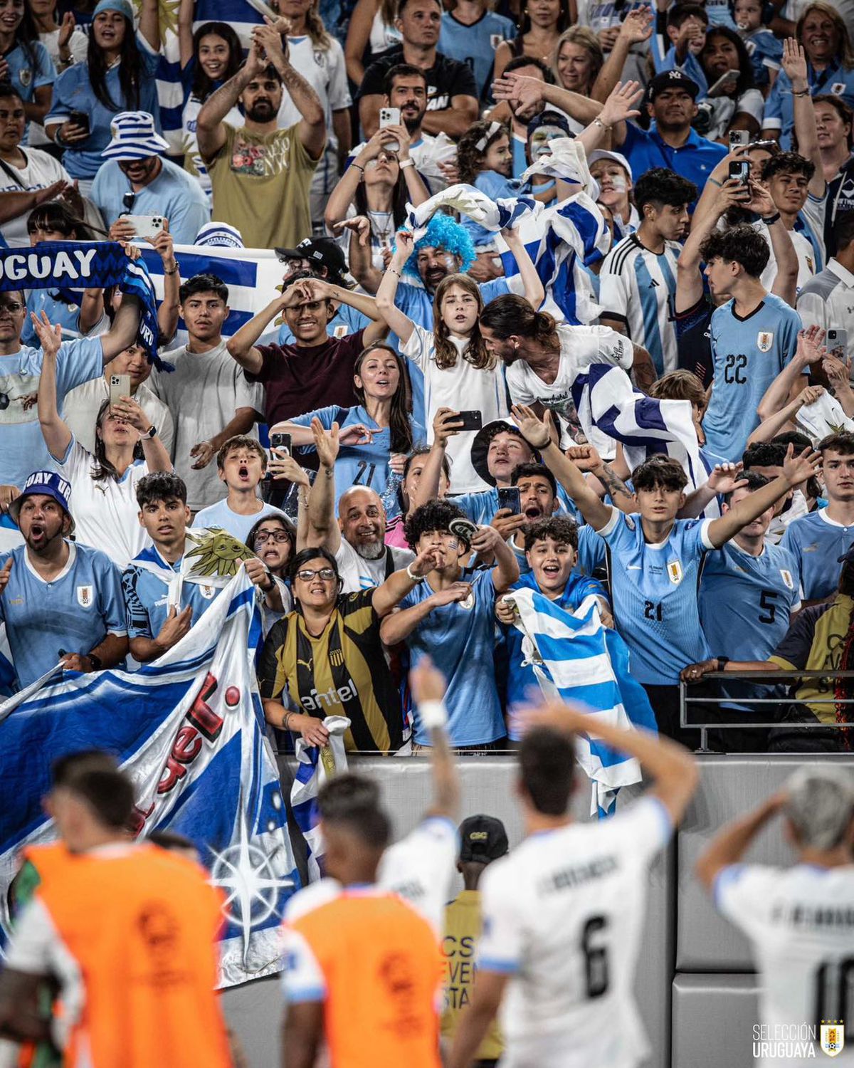 Fanii din Uruguay fac spectacol la Copa America