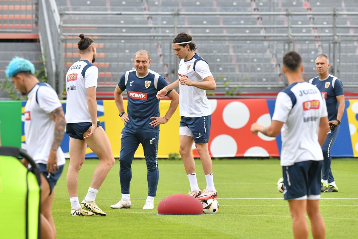 Mircea Lucescu, anunț major în ziua meciului România - Olanda! Vrea să revină în fotbal: „Eu accept orice! Important este să antrenez pentru a fi numărul 1. Chiar și în Serie B, în C sau D!” + Premoniția făcută italienilor