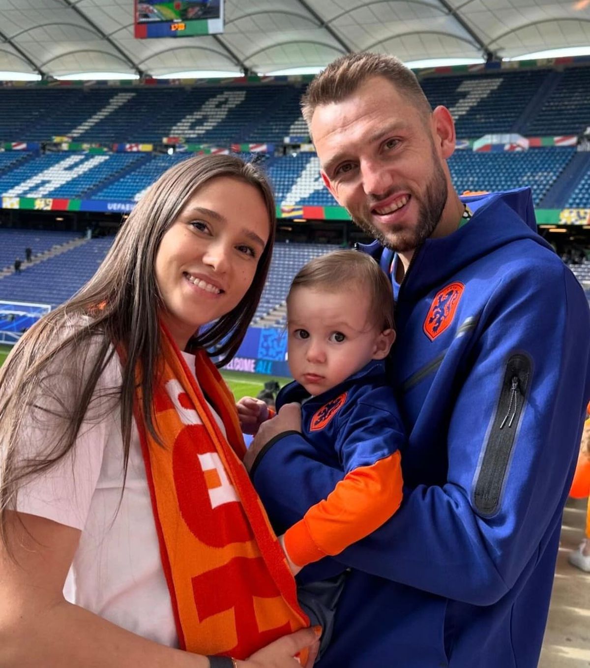 Familia de Vrij: Stefan, Doina și Nolan. Imagini frumoase