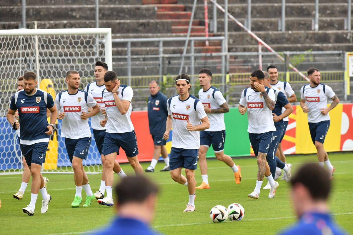 Mircea Lucescu, anunț major în ziua meciului România - Olanda! Vrea să revină în fotbal: „Eu accept orice! Important este să antrenez pentru a fi numărul 1. Chiar și în Serie B, în C sau D!” + Premoniția făcută italienilor