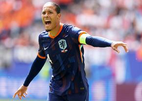 Căpitanul Olandei, Virgil Van Dijk, făcut țăndări în prime-time: „Și mătușa mea cu gută s-ar mișca mai bine! Nimeni nu-și va aminti de el”