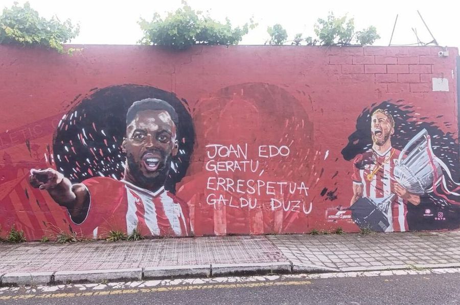 „Șobolan” » Pictura fotbalistului dorit insistent de Barcelona a fost vandalizată