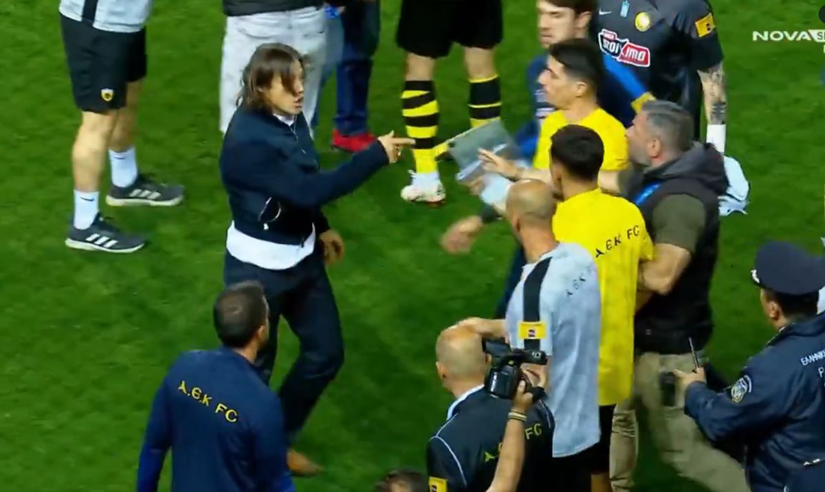 Matias Almeyda, noul antrenor al lui FC Sevilla, un personaj temperamental, care a fost implicat în scandalul dintr-un derby între PAOK și AEK Atena