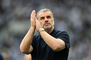 Ange Postecoglou este aproape de revenire! Fostul antrenor al lui Radu Drăgușin negociază cu o echipă de la Mondialul Cluburilor