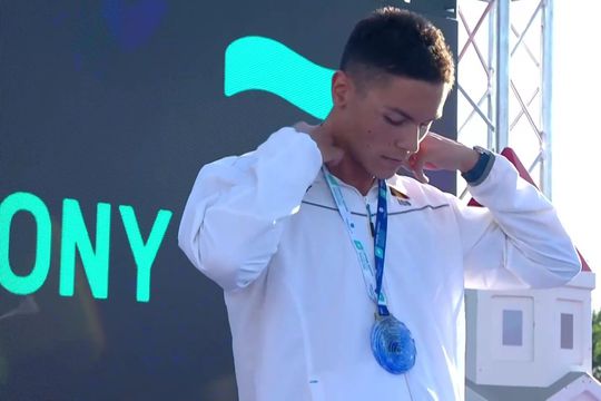 David Popovici, aur la 100 m liber la Europenele U23