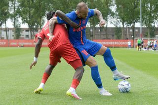 FCSB, victorie cu locul 4 din Olanda » Politic a marcat primul gol pentru roș-albaștri: spectacol făcut de campioni