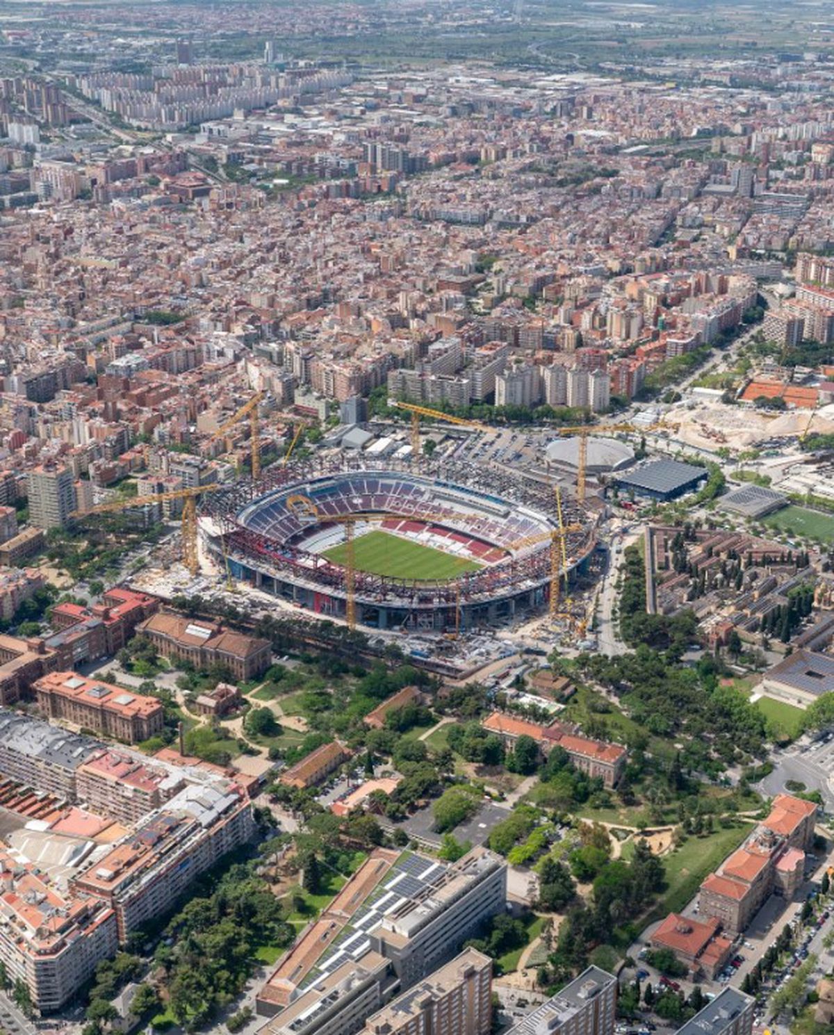 Cum arată Camp Nou după doi ani de lucrări. Foto: Instagram @433