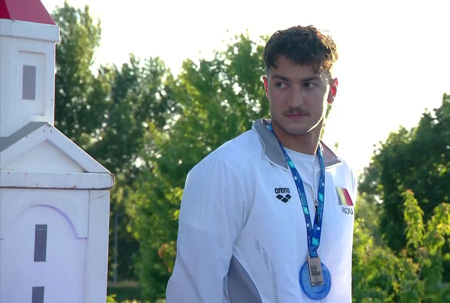 Denis Popescu, medalie de bronz la 50 m fluture la CE U23 David Popovici, o nouă medalie de aur! Record european pentru înotătorul român + Denis Popescu a luat bronz la 50 m fluture