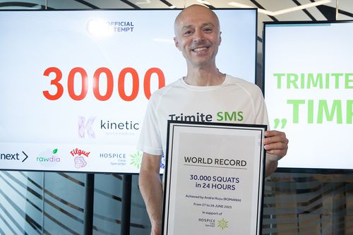 Andrei Roşu, la finalul celor 30.000 de genuflexiuni FOTO: Ionuţ Iordache (GSP)