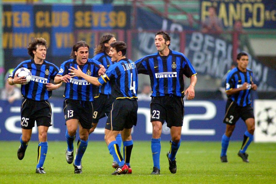 Fostul adversar al lui Chivu și Mutu face mărturisiri tulburătoare:  „Fumam zece țigări pe zi și am ajuns în comă alcoolică după cinci sticle de vin! Iau încă pastile antidepresive!”