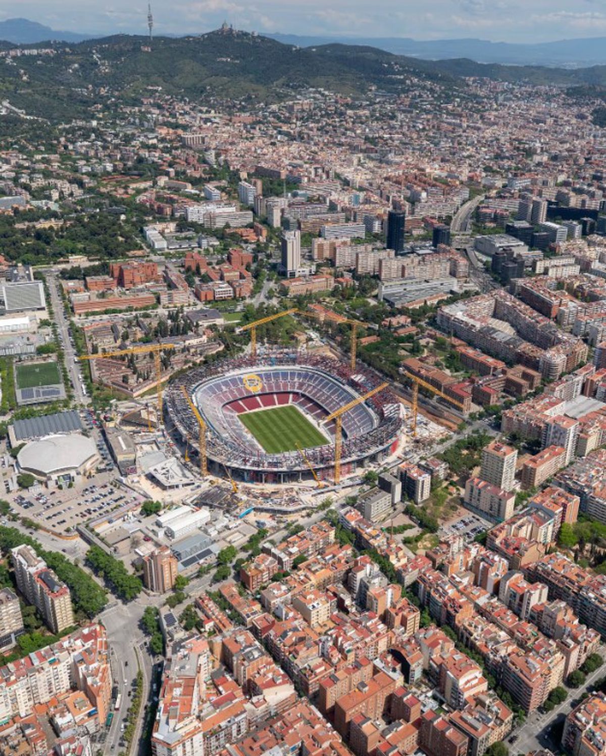 Unde va evolua Barcelona peste 40 de zile! » Între macarale, fără catering, toalete, lifturi și parcare