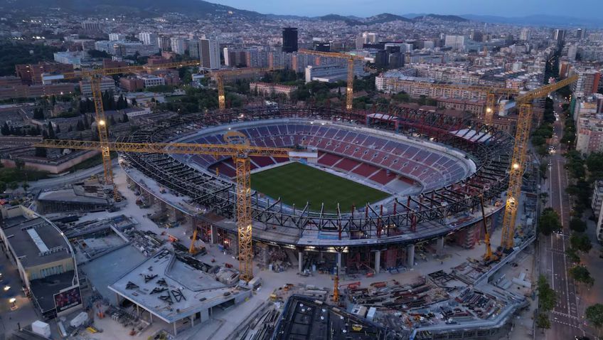 FOTO Unde va evolua Barcelona peste 40 de zile! » Între macarale, fără catering, toalete, lifturi și parcare