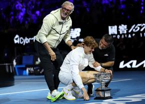 Novak Djokovic comentează decizia lui Jannik Sinner de a-și concedia doi oameni din echipă: „Poate fi ceva privat”