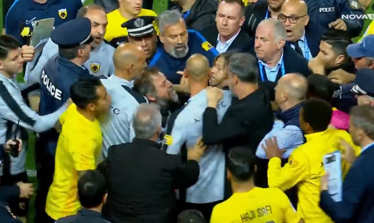 Matias Almeyda, noul antrenor al lui FC Sevilla, un personaj temperamental, care a fost implicat în scandalul dintr-un derby între PAOK și AEK Atena