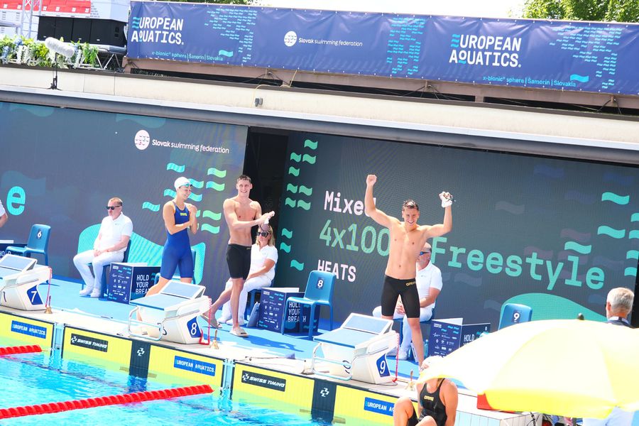 FOTO: Roxana Fleșeru (GSP.ro) David Popovici, o nouă medalie de aur! Record european pentru înotătorul român + Denis Popescu a luat bronz la 50 m fluture