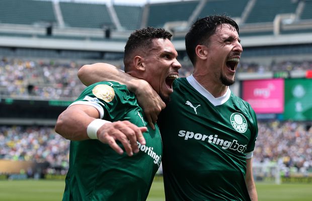 Dramatism pur brazilian! Rămasă în 10, Palmeiras s-a calificat cu emoții în sferturile de finală la Mondialul Cluburilor