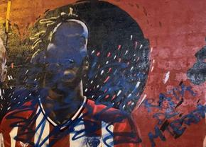 „Șobolan” » Pictura fotbalistului dorit insistent de Barcelona a fost vandalizată