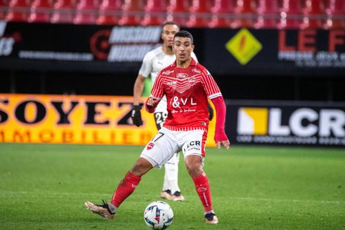 Aymen Boutoutaou ar fi intrat pe lista FCSB/ FOTO Imago Images