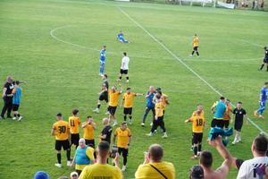 Cele 21 de echipe promovate în Liga 3 » Trei echipe și-au câștigat dreptul la „masa verde”