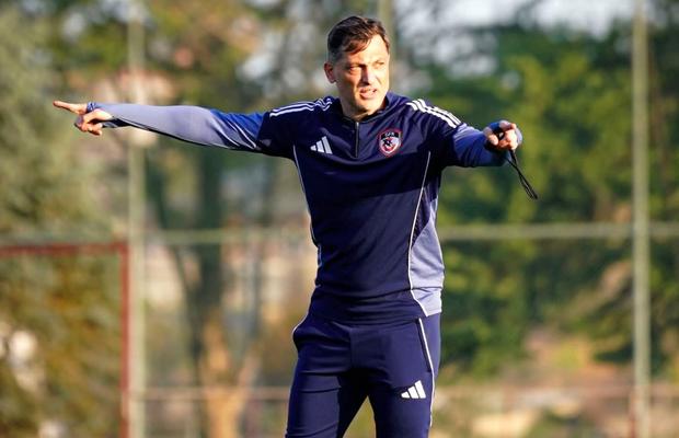 Mirel Rădoi a dat ordin: vrea la Gaziantep titularul de la FCSB
