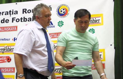 CFR CLUJ - FC BOTOȘANI // Ion Crăciunescu și Adrian Porumboiu amendează decizia FRF: „Nu poți să fii și condamnat, și observator”