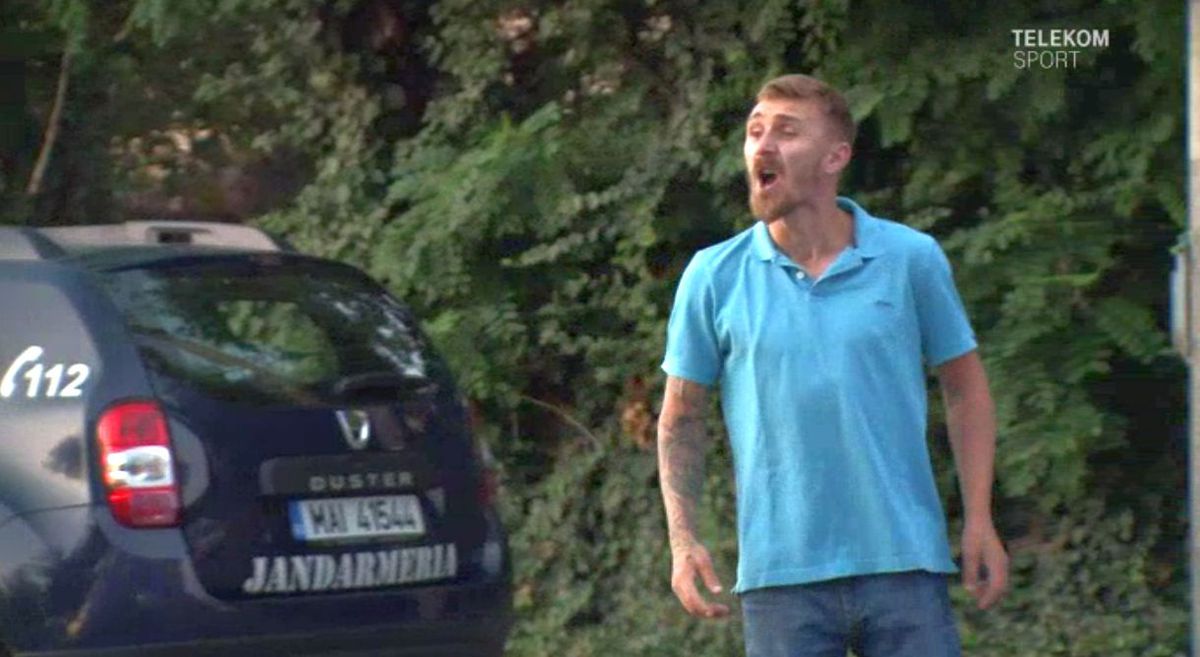 Petrolul - Argeș 1-2. FOTO Laurențiu Marinescu, aproape de bătaie cu fanii ploieșteni! Ce s-a întâmplat imediat după meci