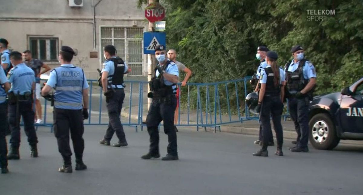 Petrolul - Argeș 1-2. FOTO Laurențiu Marinescu, aproape de bătaie cu fanii ploieșteni! Ce s-a întâmplat imediat după meci