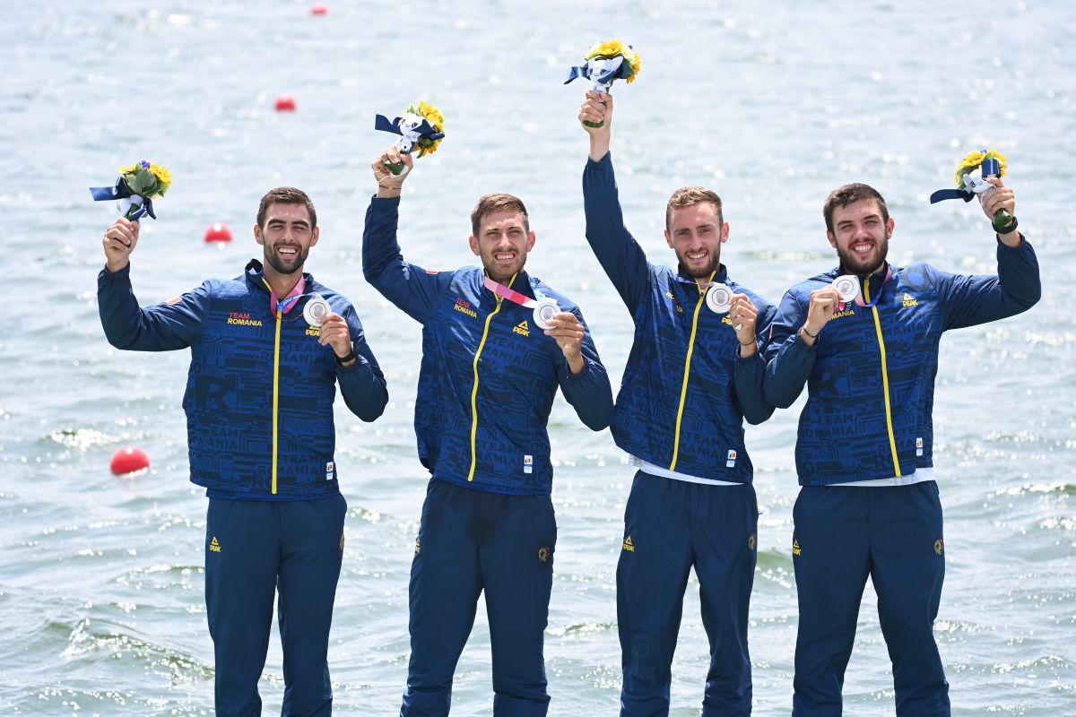 ARGINT - canotaj - 4 rame masculin