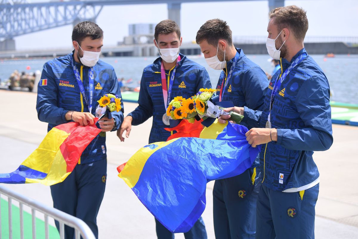 ARGINT - canotaj - 4 rame masculin