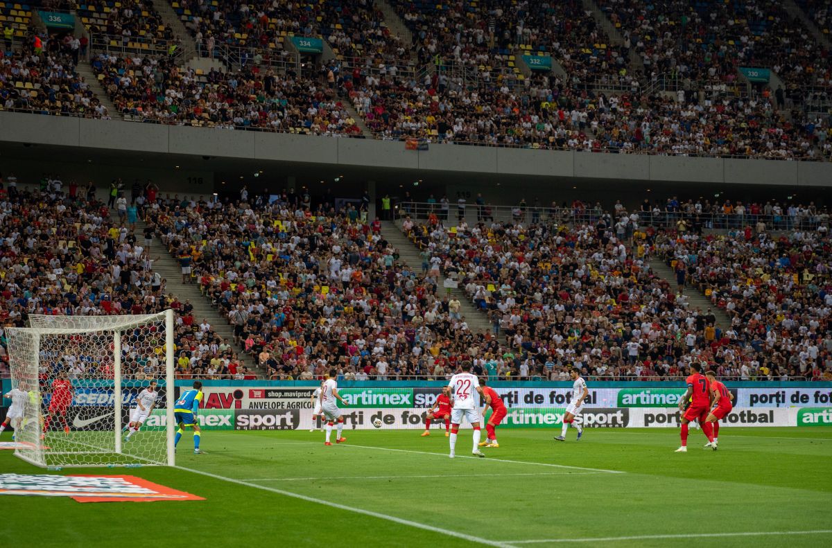 Mihai Stoica, uimit de câte bilete au fost vândute la FCSB - FCU Craiova, meciul programat la 22:30: „Mă așteptam la 3.000”