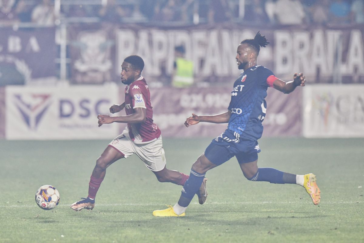 Știm arbitrul de la derby-ul etapei, dintre Rapid și CFR Cluj! Kyros Vassaras a delegat un „fluieraș” care nu e pe lista FIFA