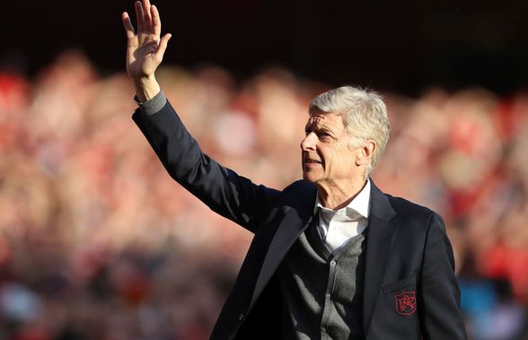 Arsenal i-a făcut o statuie de 3 metri și jumătate lui Arsene Wenger, managerul francez al „tunarilor” timp de 22 de sezoane
