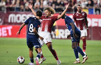 Cristiano, așa nu iei titlul! Rapid a tremurat cu FC Botoșani și a fost la un pas să piardă în Giulești