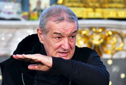 Gigi Becali, patronul FCSB, susține că încă are încredere în Alexandru Băluță, dar totodată spune că vrea ca mijlocașul ofensiv în vârstă de 29 de ani să-și crească nivelul în perioada imediat următoare.