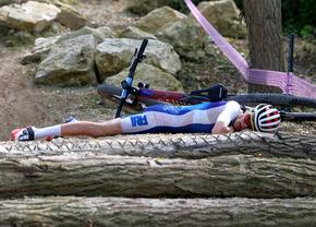 Accidentare cumplită pentru reprezentanta Franței în competiția de ciclism montan