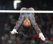 Simone Biles, în timpul calificărilor de gimnastică de la JO