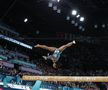 Simone Biles, în timpul calificărilor de gimnastică de la JO