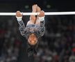 Simone Biles, în timpul calificărilor de gimnastică de la JO