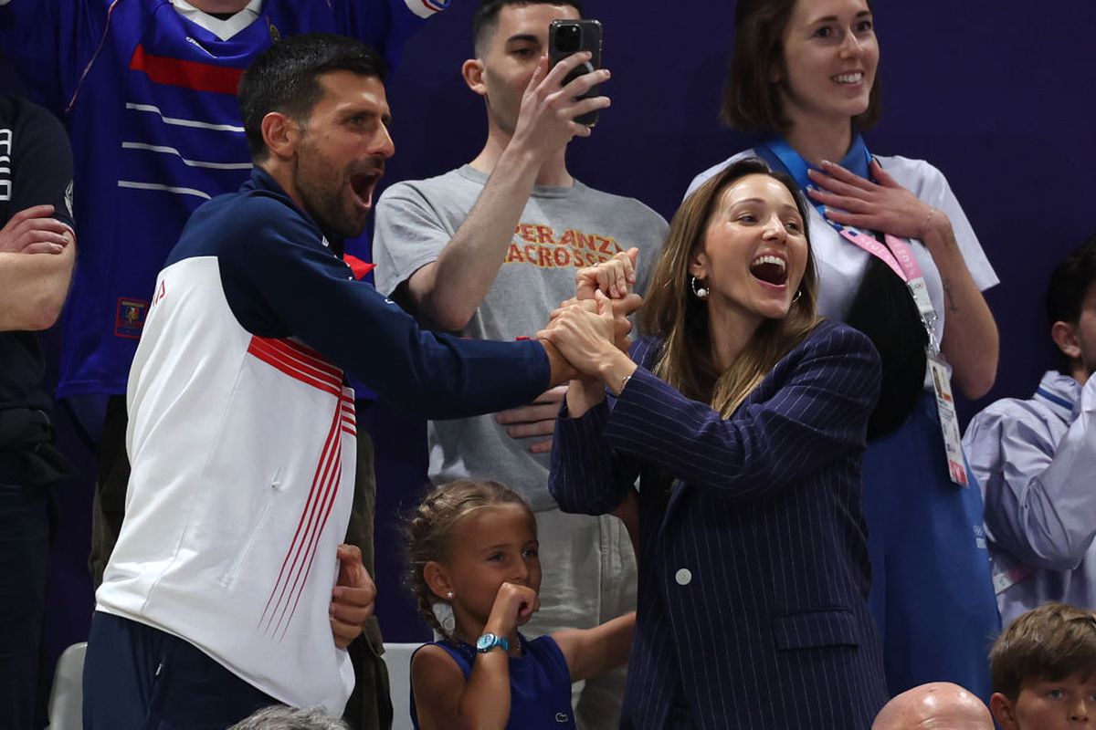 Dream Team-ul american a început în forță drumul către aurul olimpic » Serbia lui Jokic n-a avut nicio șansă: Kevin Durant, pe modul „lunetist”