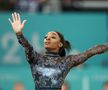 Simone Biles, în timpul calificărilor de gimnastică de la JO