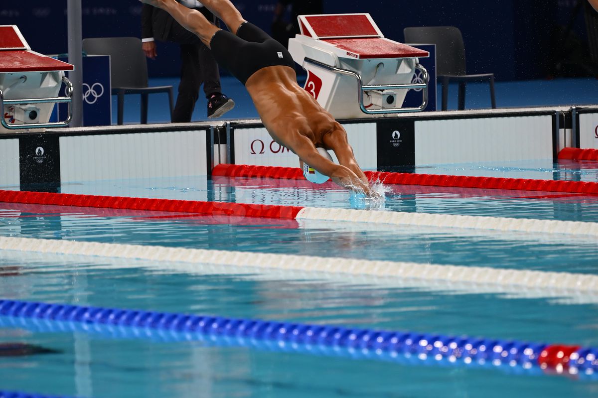 David Popovici, semifinală perfectă la 200 m liber