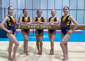 România a luat startul în calificările de la gimnastică artistică! Sub Marea Britanie după Subdiviziunea 1, tot ce s-a întâmplat la aparate + Gimnastele au avut o surpriză din partea Nadiei Comăneci
