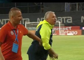 Dan Petrescu a depășit orice limită » Ieșire scandaloasă la adresa arbitrilor din CFR Cluj - Universitatea Craiova! Oprit cu greu de colaboratori