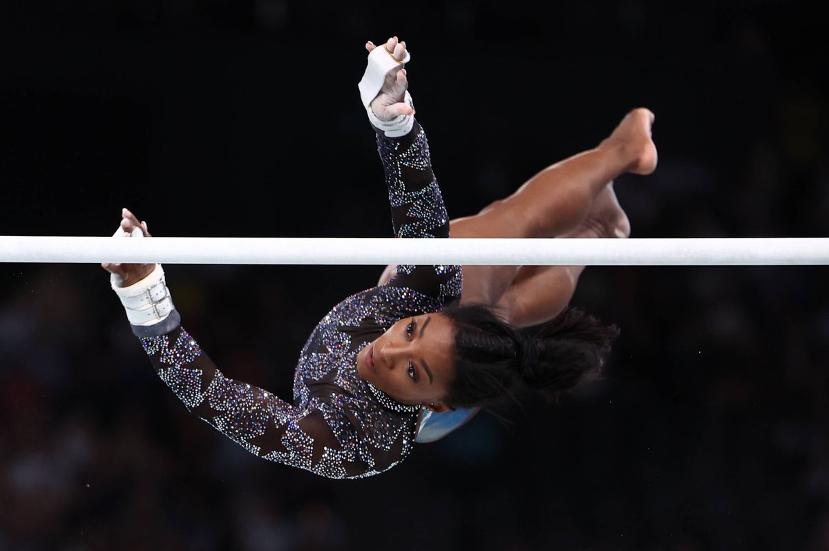 Simone Biles a reușit săritura imposibilă la Jocurile Olimpice » Experții sunt contrariați, fanii au fost lăsați mască: „Ce a fost asta?!”