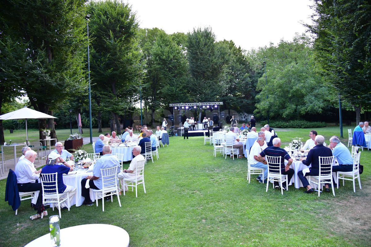 Translatorul lui Il Luce în Țara Semilunei: „Doamna Lucescu poate preda istoria Turciei studenților” » Unde vrea să-l vadă pe Răzvan Lucescu: „Inshallah”