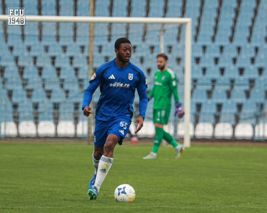 Doi dintr-o lovitură! FCU Craiova a anunțat despărțirea de jucători, unul merge în Superliga