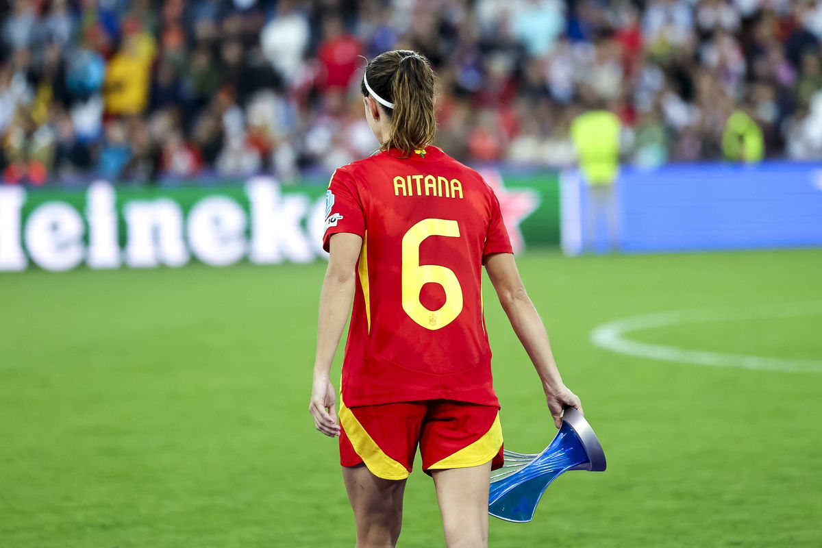 A pierdut Balonul de Aur? Poze cât 1.000 de cuvinte cu Aitana Bonmati, după eșecul din finala Campionatului European